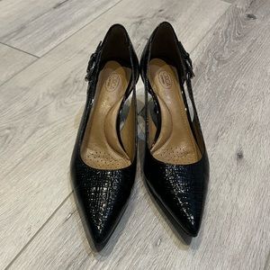 👠 Circa Joan and David Black Pumps, Size 8